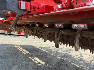 Herse rotative Kuhn HR304D - 6