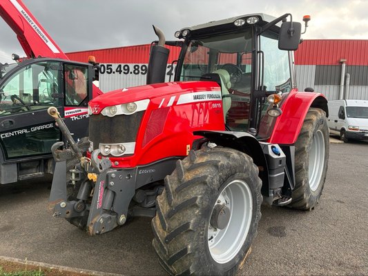 Tracteur agricole Massey Ferguson MF 6615