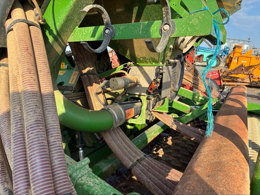 Semoir direct / TCS Amazone ADP4001 + KG4001