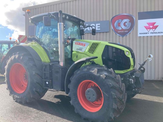 Tracteur agricole Claas AXION 850