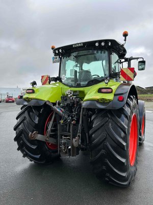 Tracteur agricole Claas AXION 850