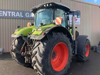 Tracteur agricole Claas AXION 850 - 7