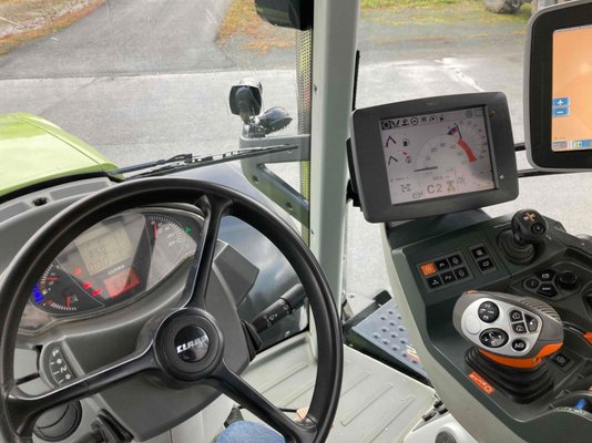 Tracteur agricole Claas AXION 850