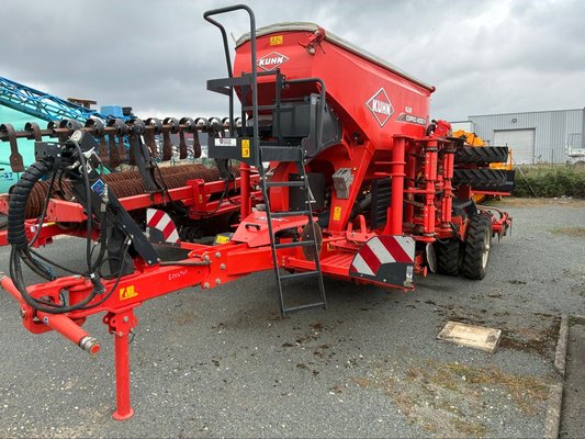  Semoir en ligne mécanique Kuhn ESPRO 4000R