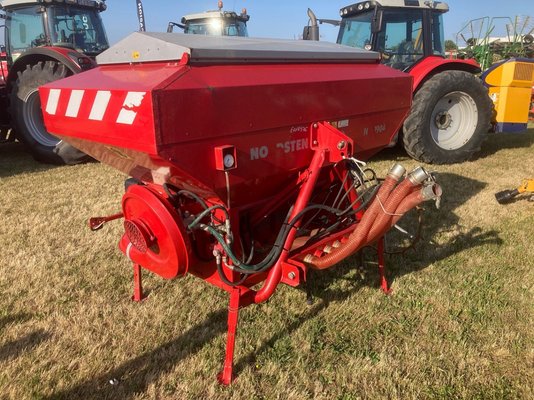 Semoir direct / TCS Nordsten FRONTTANK NS1904 M C