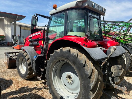 Tracteur agricole Massey Ferguson 6713