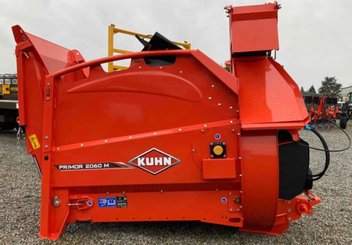 Pailleuse distributrice