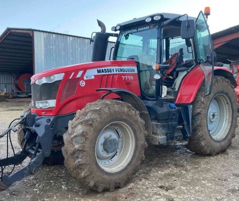 Tracteur agricole Massey Ferguson 7715