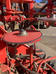 Semoir en ligne conventionnel MASCHIO GASPARDO PRIMAVERA 600 ISOTRONIC - 1