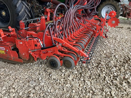 Semoir direct / TCS - Rampe de semis Corex