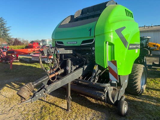 Presse à balles rondes Deutz-Fahr VARIMASTER 790
