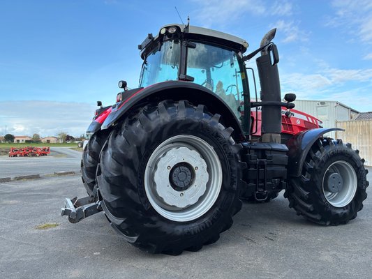 Tracteur agricole Massey Ferguson 8735