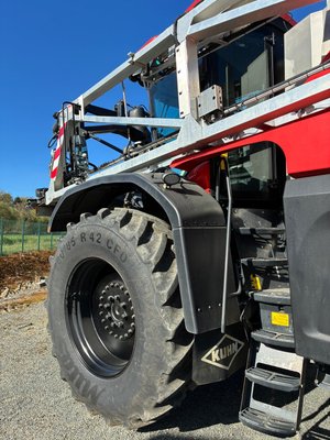 Pulvérisateur automoteur Artec F40