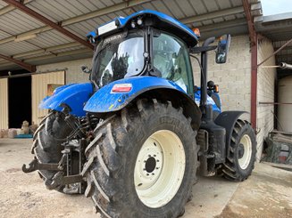 Tracteur agricole New Holland T7.210 AC - 2