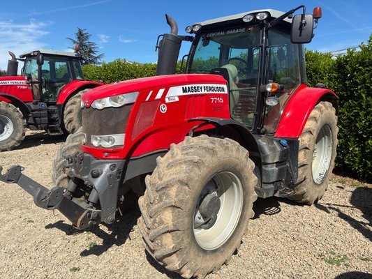 Tracteur agricole - 7715