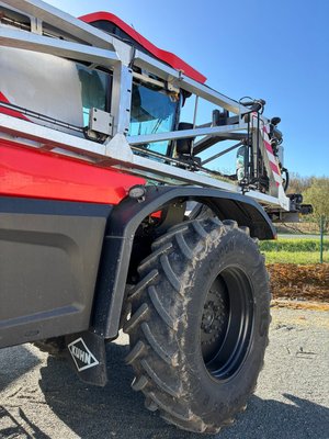 Pulvérisateur automoteur Artec F40