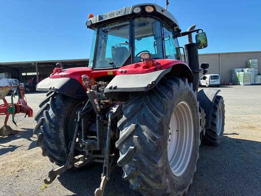 Tracteur agricole Massey Ferguson 7620
