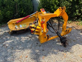 Broyeur d'accotement Gyrax RFE2000 - 1