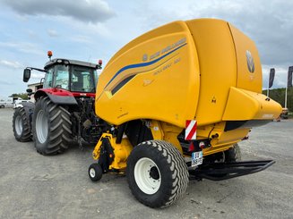 Presse à balles rondes New Holland Roll-Belt 180 - 2