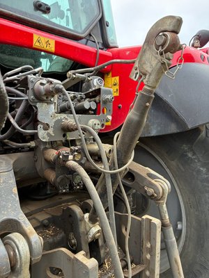 Tracteur agricole Massey Ferguson 7620