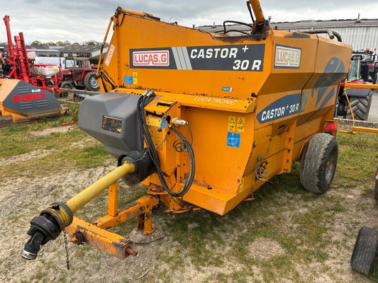 Entretien des prairies Lucas G CASTOR+ 30R