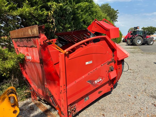 Désileuse pailleuse méllangeuse Kuhn PRIMOR 2060 M