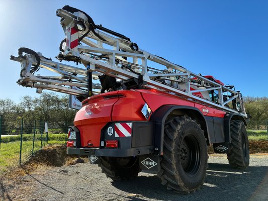 Pulvérisateur automoteur Artec F40