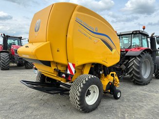 Presse à balles rondes New Holland Roll-Belt 180 - 6