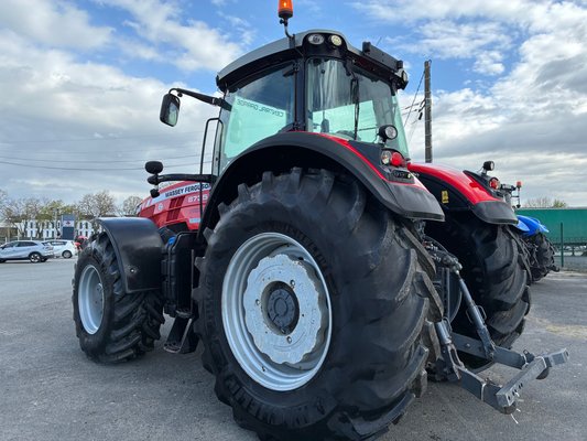 Tracteur agricole Massey Ferguson 8735