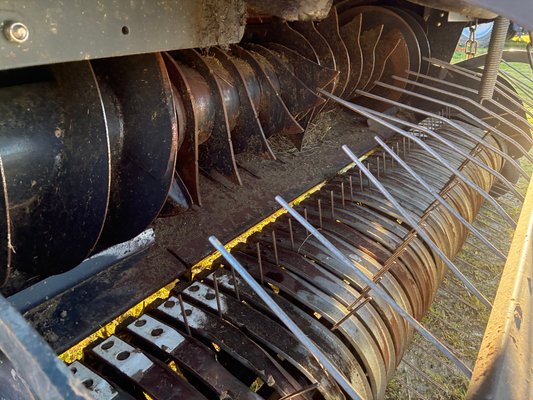 Presse à balles rondes Deutz-Fahr VARIMASTER 790