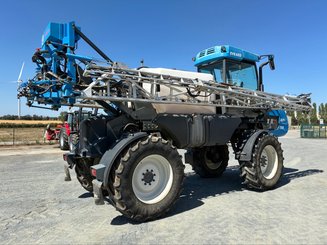 Pulvérisateur automoteur Evrard VARITRACK - 3