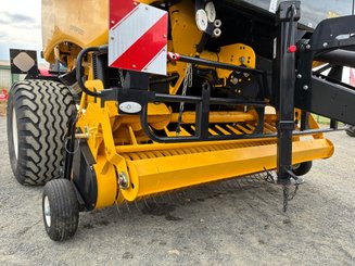 Presse à balles rondes New Holland Roll-Belt 180 - 9