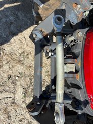 Tracteur agricole Massey Ferguson MF 5713 S - 7