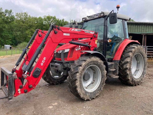 Tracteur agricole - 5610