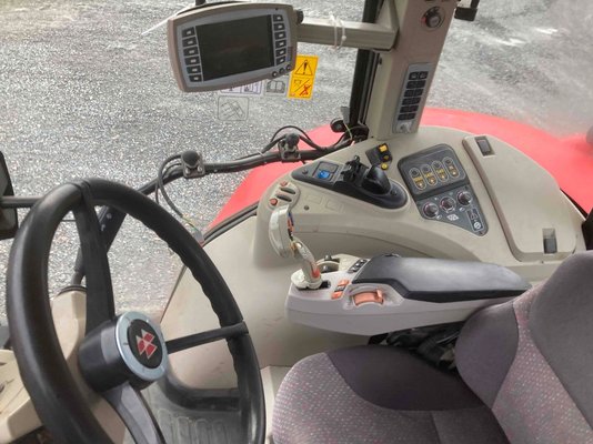 Tracteur agricole Massey Ferguson 7620