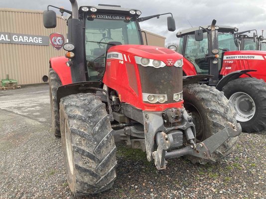 Tracteur agricole Massey Ferguson 7620