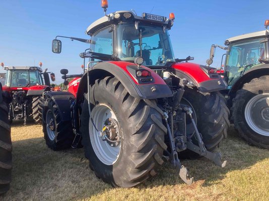 Tracteur agricole Massey Ferguson 8737