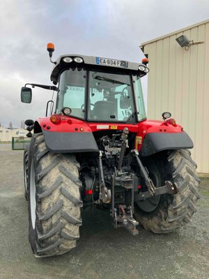 Tracteur agricole Massey Ferguson 6614