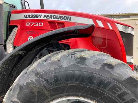 Tracteur agricole Massey Ferguson 8730 Dyna-VT EXCLUSIVE
