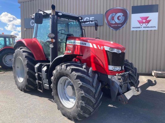 Tracteur agricole Massey Ferguson 7720