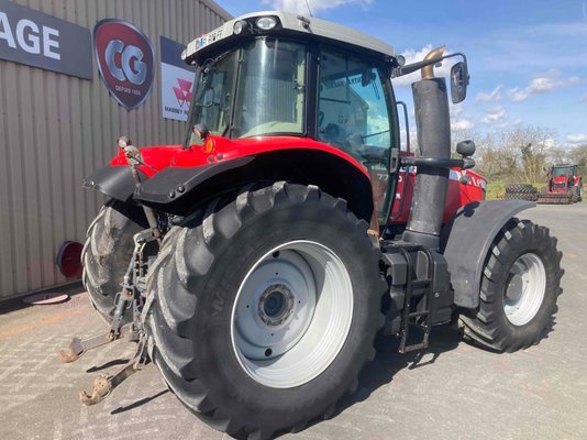 Tracteur agricole Massey Ferguson 7720