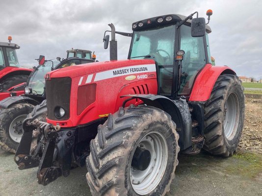 Tracteur agricole Massey Ferguson 6490