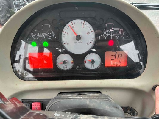 Tracteur agricole Massey Ferguson 6490