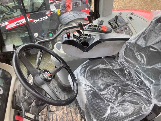 Tracteur agricole Massey Ferguson 6490