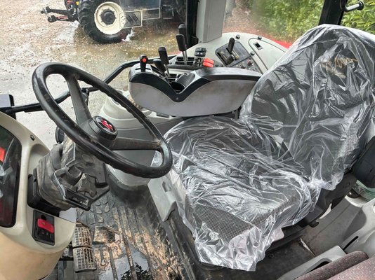 Tracteur agricole Massey Ferguson 6490