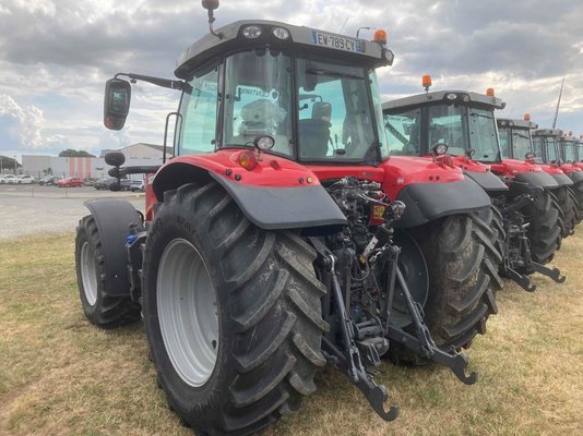 Tracteur agricole Massey Ferguson 7718