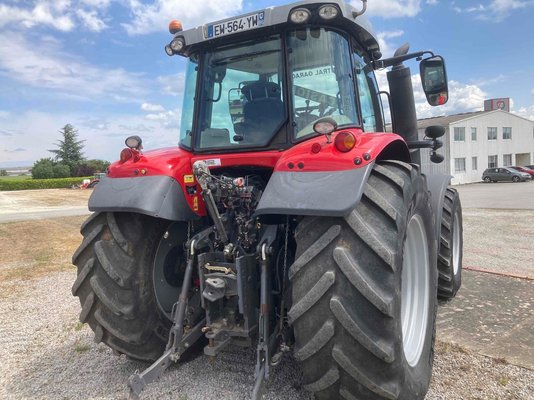 Tracteur agricole Massey Ferguson 6718