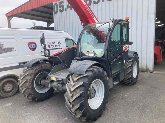 Chariot télescopique agricole Massey Ferguson 7038
