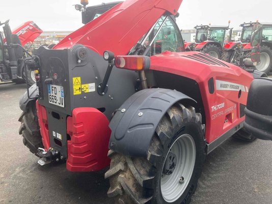 Unknown range 166 Massey Ferguson 7038