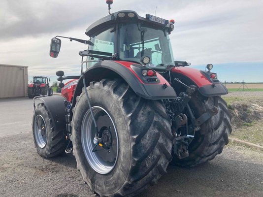 Tracteur agricole Massey Ferguson 8735